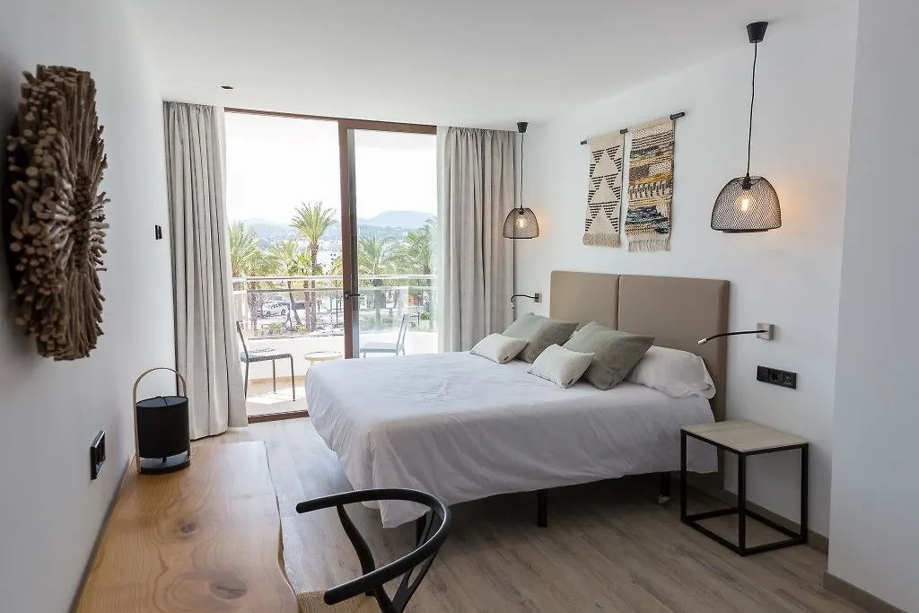 Hotel Sa Clau By Mambo San Antonio Abad
