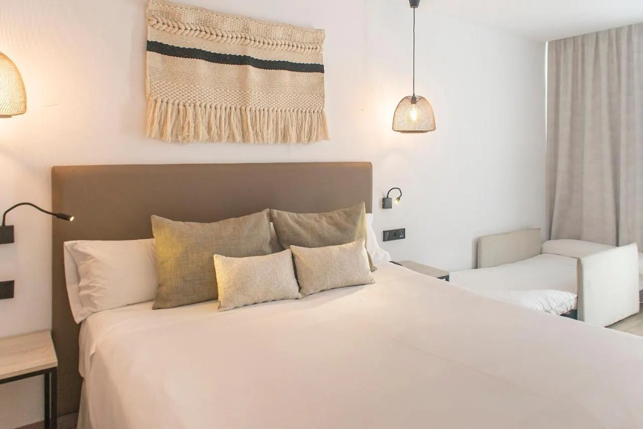 Hotel Sa Clau By Mambo San Antonio